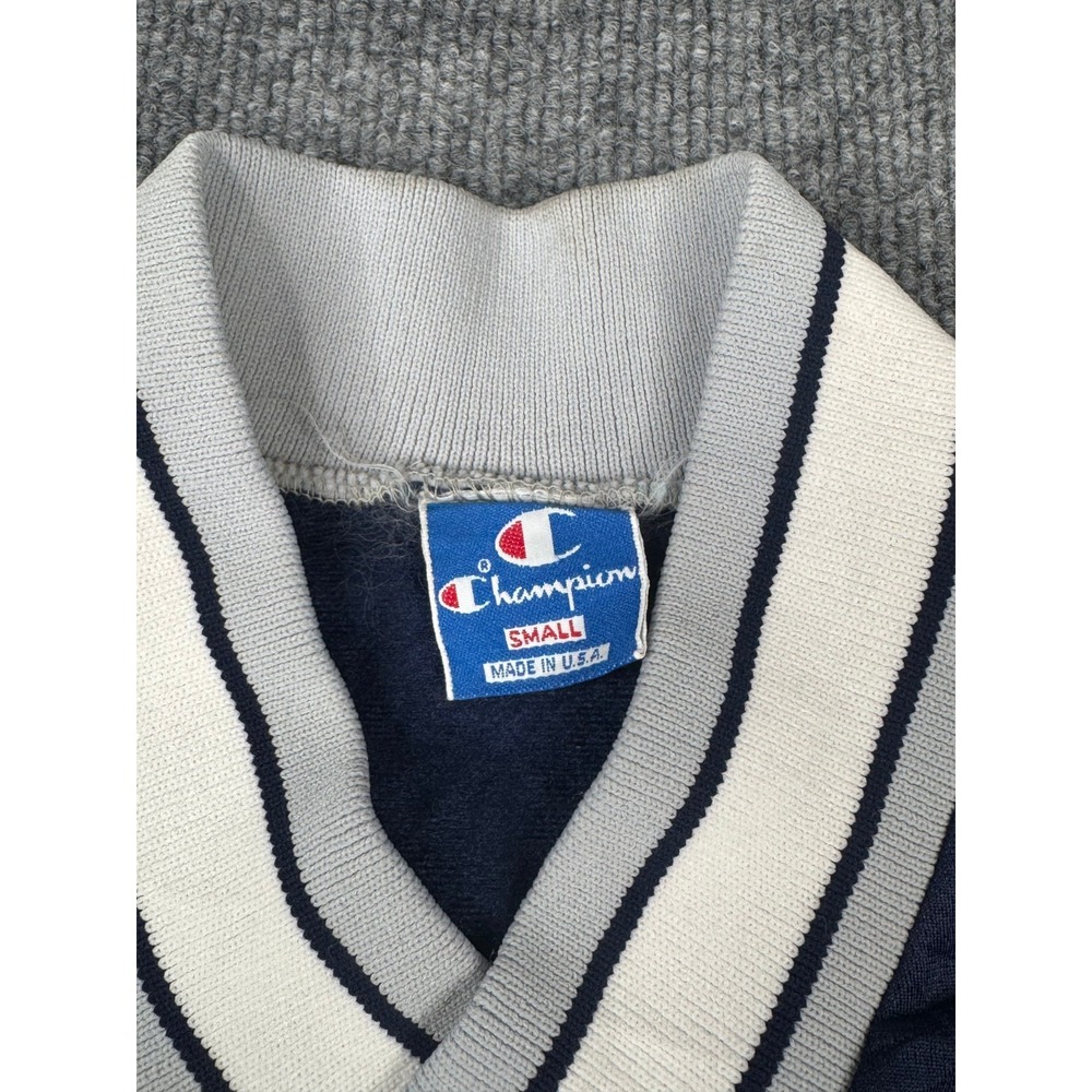 Vintage Champion USA V-Neck Pullover Windbreaker Navy White Trim Size Small 90s - Picture 10 of 16